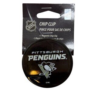 NHL Pittsburgh Penguins Magnetic Chip Clip By Boelter Brands LLC